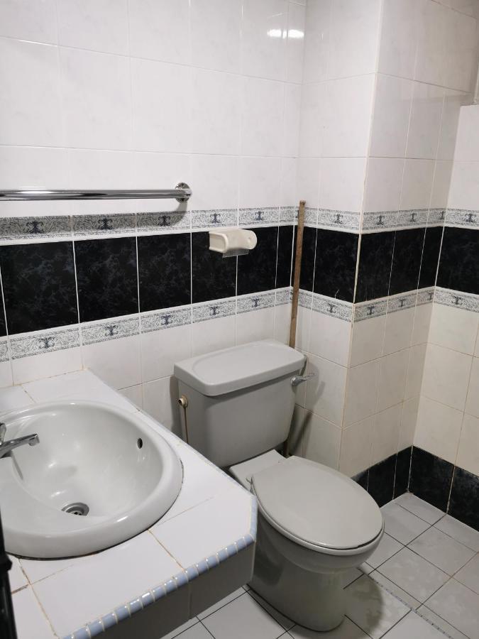 פורט דיקסון Beach View Private Apartment מראה חיצוני תמונה